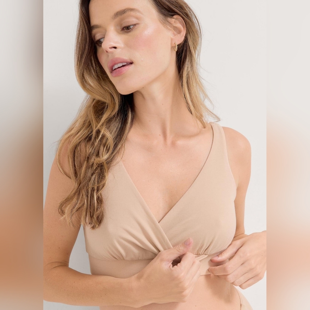 Hatch the dream feed bra in sand, large